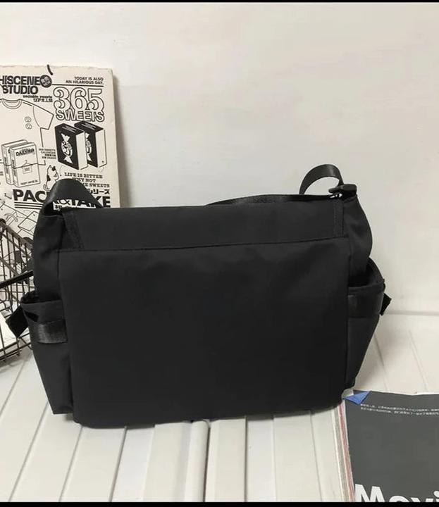 Immagine prodotto Only-Bags.Store Borse a tracolla in nylon Postino Studente Borsa Messenger Grande Satchel Moda Bookbag Grande