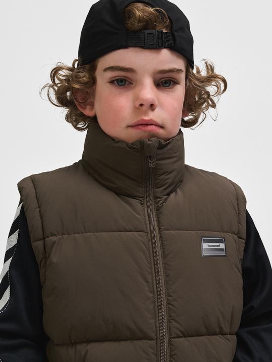 Actual product image hummel hmlCRISP TEX VEST (152)