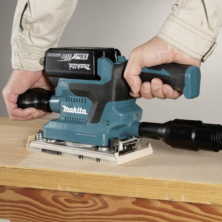 Produktbild Makita DBO380Z (Schwingschleifer, 200 W)