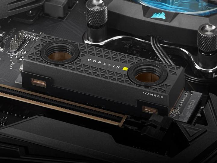 Image du produit Corsair Hydro CX-9029002 Solid-State Drive Waterblock Noir