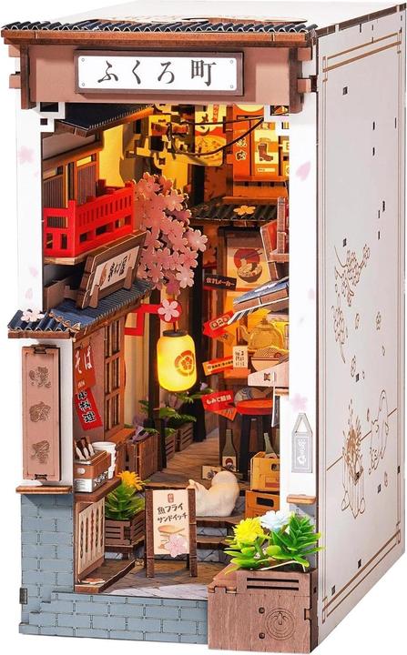 Actual product image Robotime Bausatz Sakura's Weinstrasse, Modell Art: Book Nook