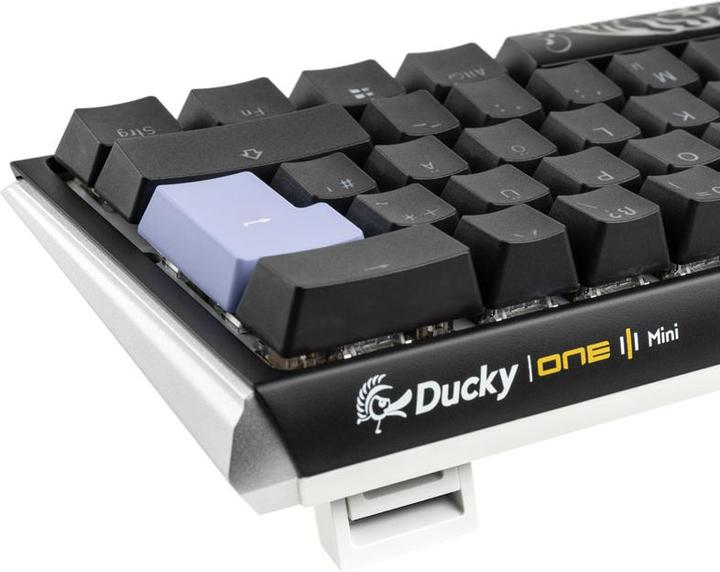 Productafbeelding Ducky One 3 Classic Zwart/Wit Mini Gaming Toetsenbord, RGB LED - MX-Red (NL, Bedraad)