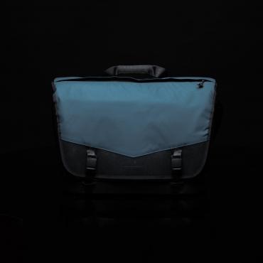 Actual product image Tenba DNA 16 DSLR Messenger (Camera shoulder bag)