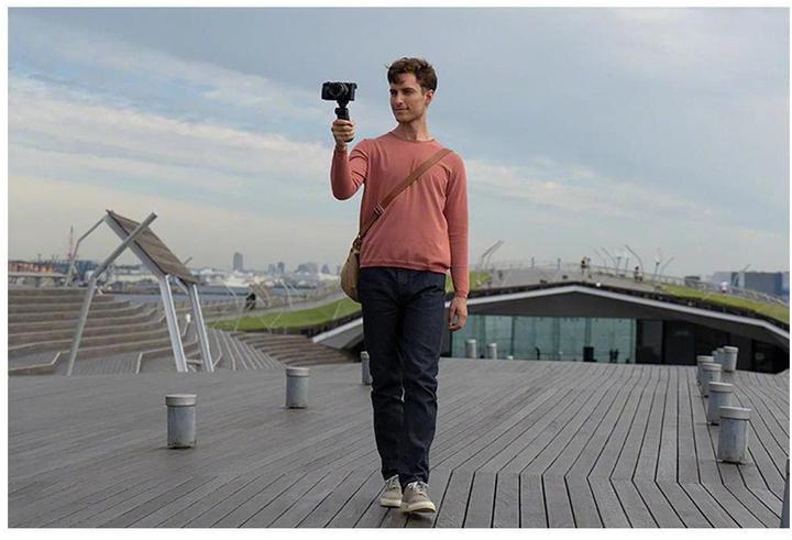 Actual product image Sony GP-VPT2BT (Handgrip)