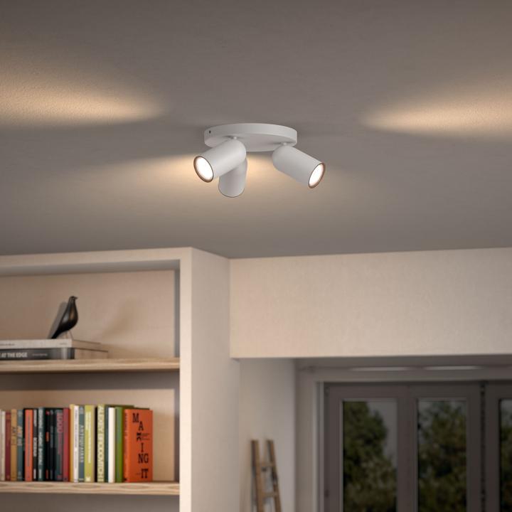 Actual product image Philips Pongee opbouwspot - 3-lichts - wit (GU10)