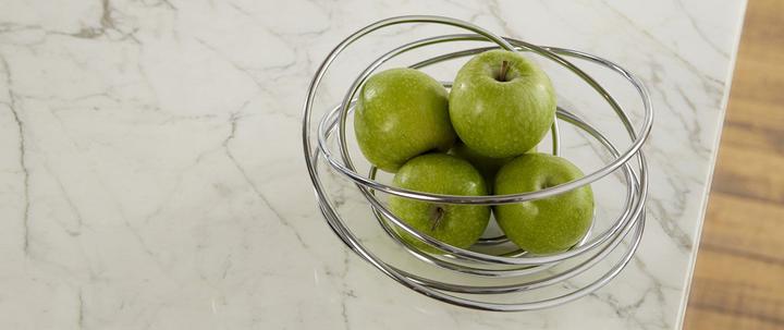 Actual product image Black + Blum fruit loop (14 x 26 x 26 cm)