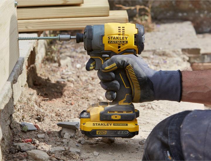 Actual product image Stanley SFMCF810B-XJ (Rechargeable battery operated)