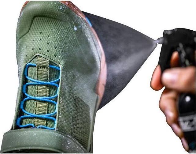Productafbeelding Muc-Off Footwear Shield (1 x, 250 ml)