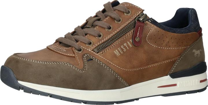 Produktbild Mustang Tolle Optik und robustes Material – dafür steht dieser bequeme Sneaker von. Für ein, auch an (41)