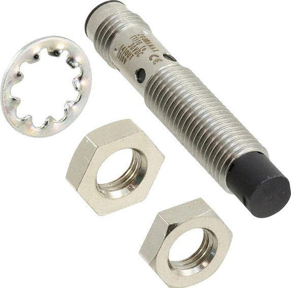 Produktbild Omron Industrial Automation Induktiver Sensor 4mm PNP, Schliesserkontakt (im Normalzustand geschl.) 200mA