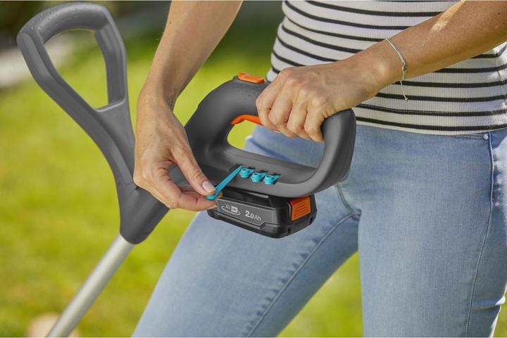 Produktbild Gardena SmallCut 23 18V P4A solo (Kunststoffmesser)