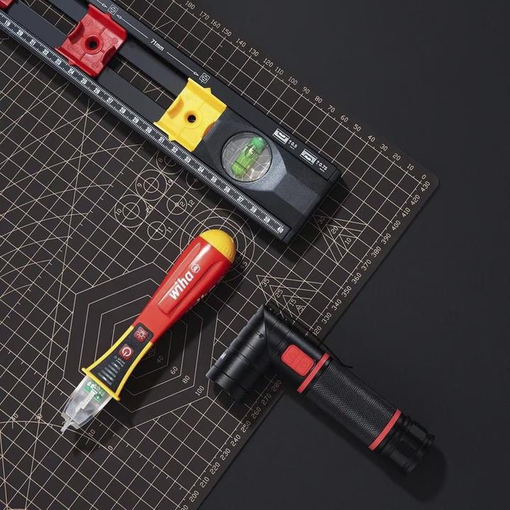 Image du produit Wiha Mallette à outils XXL III electric I 104 pcs. I Mallette à outils pour électriciens I Boîte à outils (106 pièces)