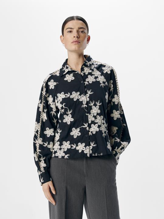 Actual product image Object Embroidered shirt (38)