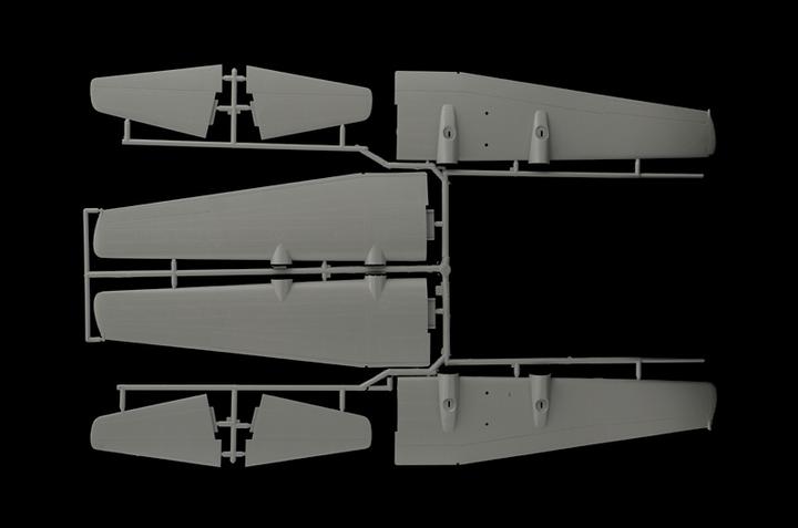 Actual product image Italeri AC-130H Spectre