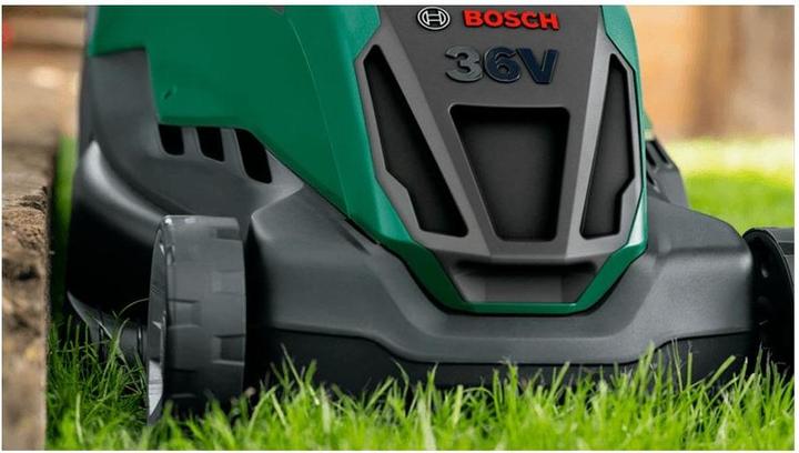 Actual product image Bosch Home & Garden Akku-Rasenmäher AdvancedRotak 36V-40-650, 2 x Akku 36V 4,0Ah (Rechargeable battery operated)