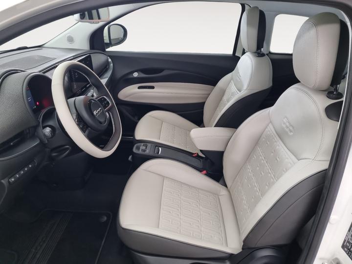 Immagine prodotto Fiat 500 elettrico 87 kW La Prima di Bocelli Top (Elettrico, 119 CV)
