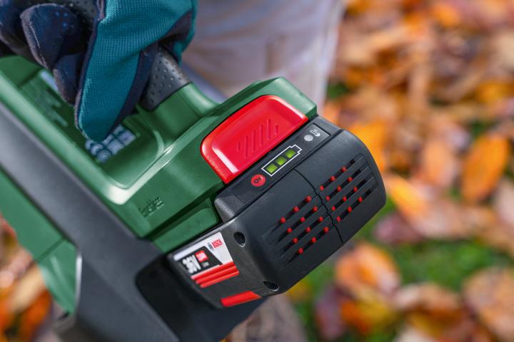 Produktbild Bosch Home & Garden AdvancedLeafBlower 36V-750 (Akkubetrieb, Laubbläser)