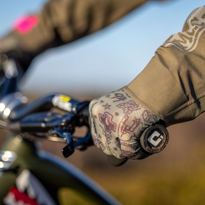 Actual product image Muc-Off Lightweight Mesh Ride Gloves (L)