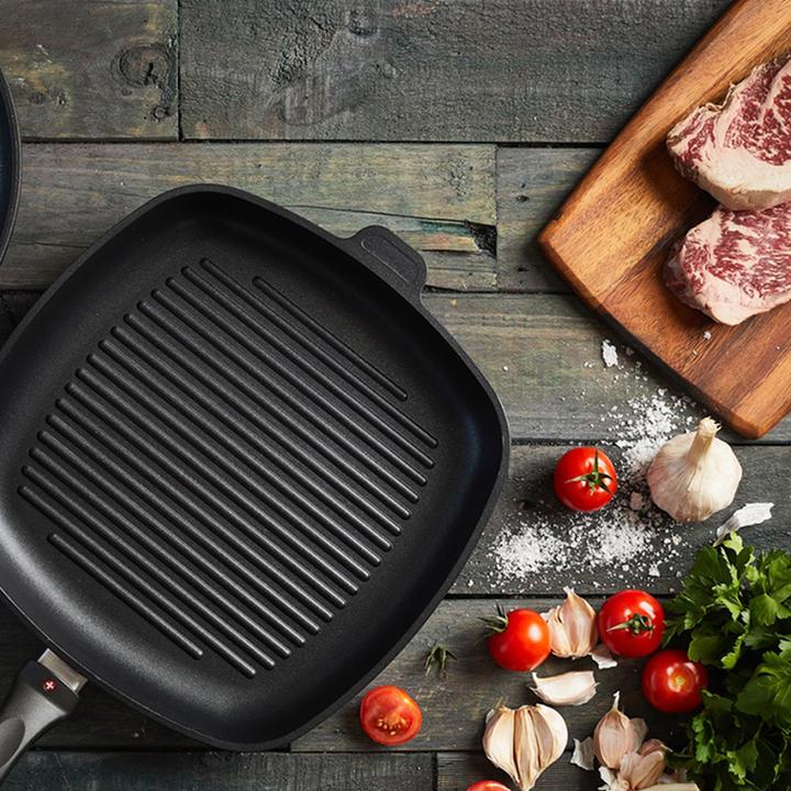 Produktbild Swiss Diamond XDClassic (28 cm, Grillpfanne, Aluminiumguss)