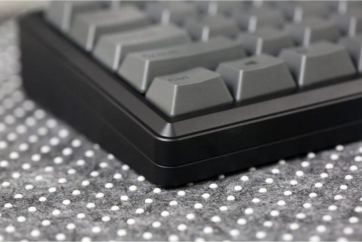 Actual product image Varmilo Sword 68 (US, Cable)
