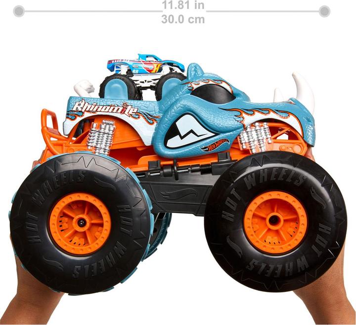 Actual product image Hot Wheels R/C MT Transforming Rhinomite