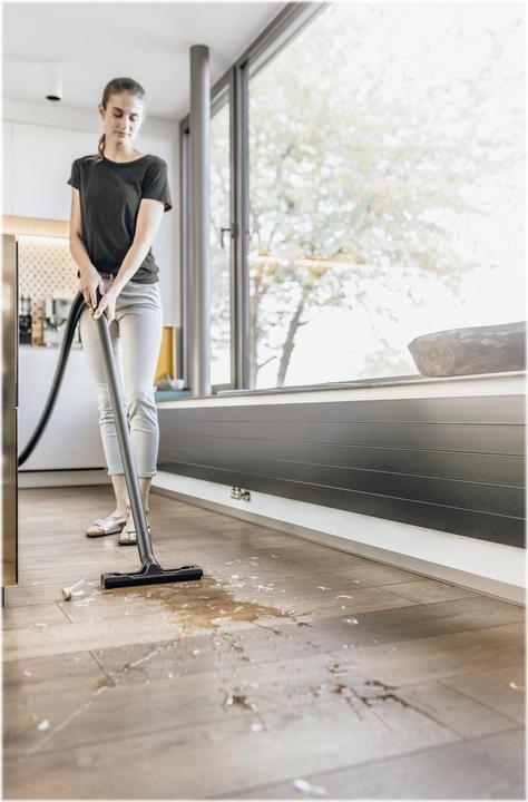 Actual product image Kärcher WD 2 Plus V-12/4/18/C (Wet dry vacuum cleaner)