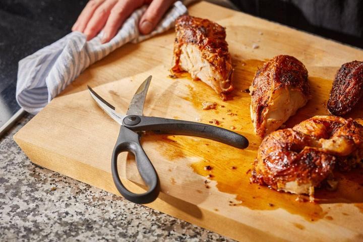 Actual product image Fiskars Poultry shears 23 cm