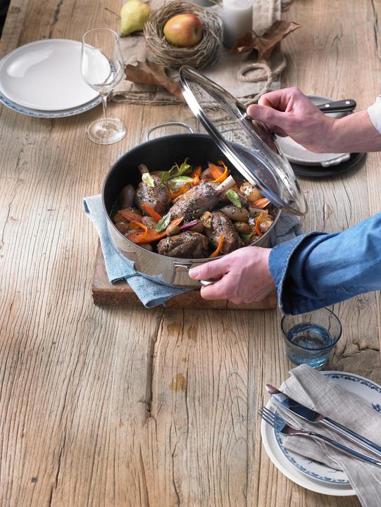 Actual product image WMF Braising pan (28 cm, Casserole + Stewpot, Stainless steel)