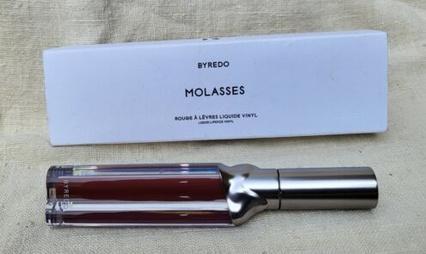 Produktbild Byredo Liquid Lipstick Vinyl Nr. 301 - FantÃ'me (Nr. 301 - Fantôme)