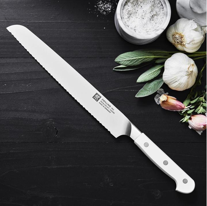 Actual product image Zwilling Knife Pro le blanc (23 cm)