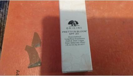 Produktbild Origins Pretty in Bloom Spf 20 700 Very Deep Neutral Long Wear Foundation 30ml