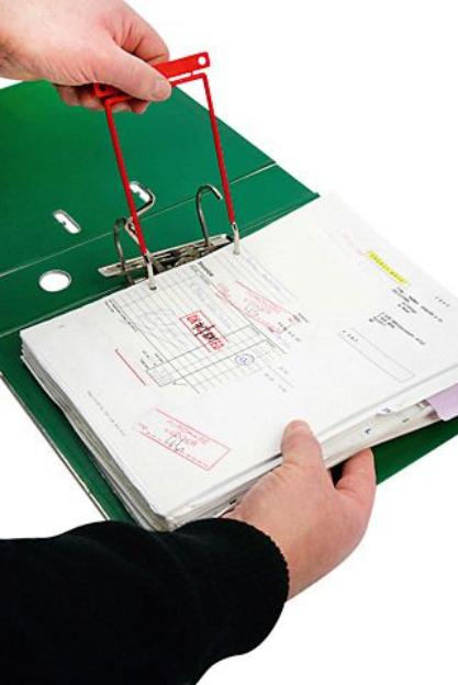 Actual product image D-Clip Bundling hanger with label