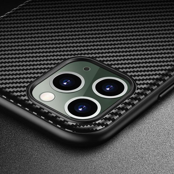 Actual product image Crong Prestige Carbon Cover Case for iPhone 11 Pro (black) (Apple iPhone 11 Pro)