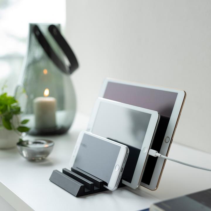 Produktbild Yamazaki Tablet-Halter TOWER schwarz