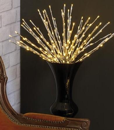 Actual product image Lotti Star 'Twig Ball' 200 warmw LED BRAA 200H 33252
