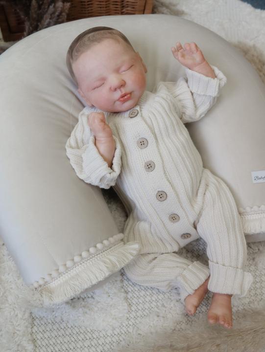 Produktbild Baby-Nest Stillkissen Boho Samt Beige (55 cm)