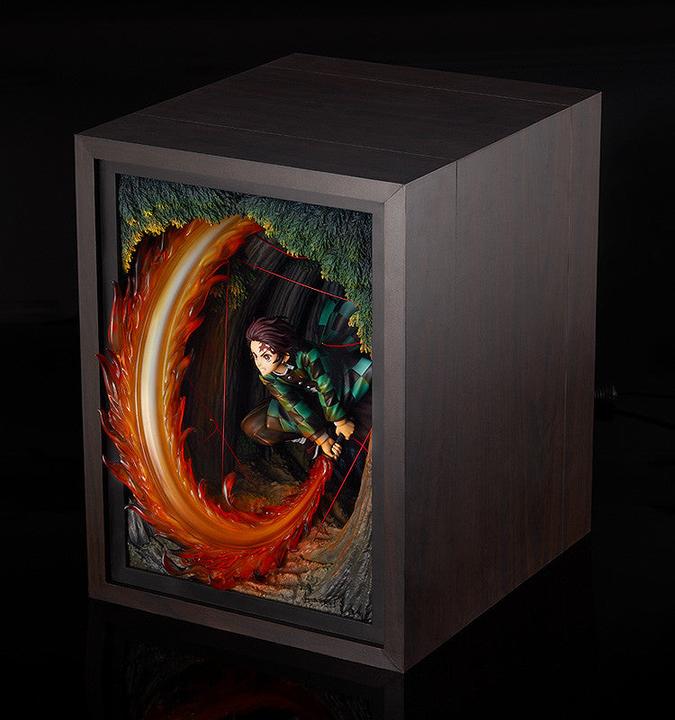 Actual product image Good Smile Company Tanjiro Kamado: Hinokami Kagura Dance