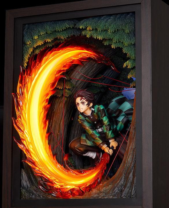 Actual product image Good Smile Company Tanjiro Kamado: Hinokami Kagura Dance