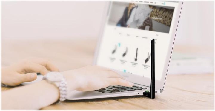 Actual product image TP-Link Archer T600U Plus (USB 2.0)