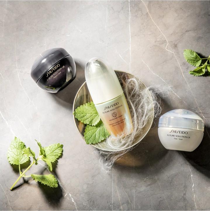 Actual product image Shiseido Future Solution Total Protective Cream SPF20 (50 ml, Day cream, SPF 20)