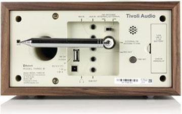 Productafbeelding Tivoli Audio Audio - Model 3 BT w/ USB - Wekkerradio met Bluetooth - Walnoot/Beige (FM, AM, Bluetooth)