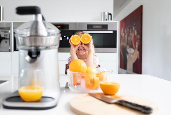 Actual product image Solis Design Citrus Press Station (Type 8454) Lemon press station for all citrus fruits