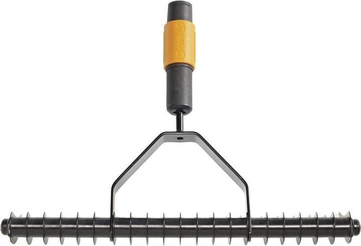 Actual product image Fiskars Lawn aerator