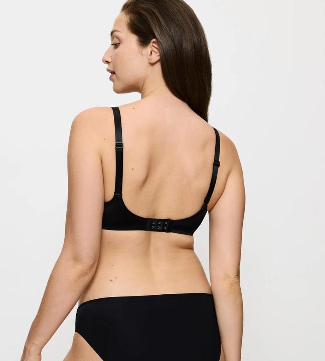 Image du produit Triumph Contouring Sensation W01 Soutien-gorge minimiseur (90 E, Une unité par pack)