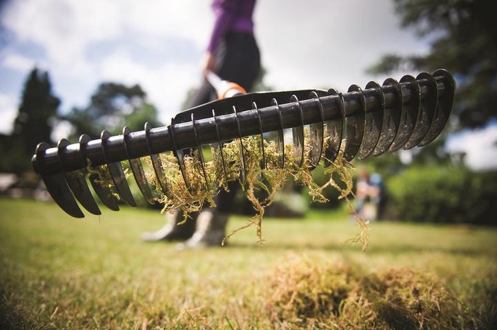 Actual product image Fiskars Lawn aerator
