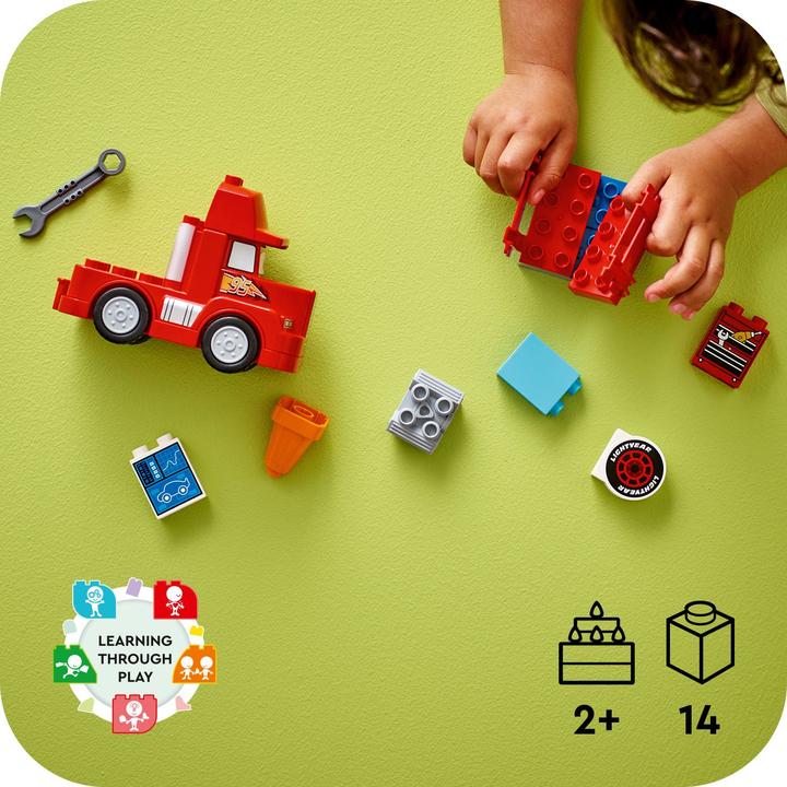 Image du produit LEGO Mack pendant la course (10417)