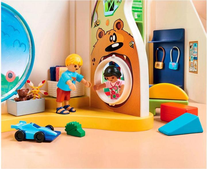 Actual product image Playmobil 71601 Day care centre 'Regenbogen' (71601, Playmobil My Life)