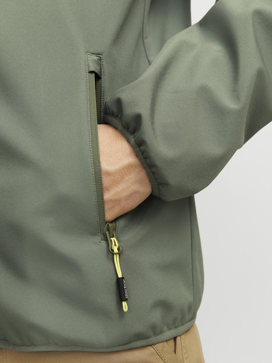 Produktbild Jack & Jones JACK&JONES PLUS JJTHEO SOFTSHELL JACKET PLS Heren Jas - Agave Green (4XL)