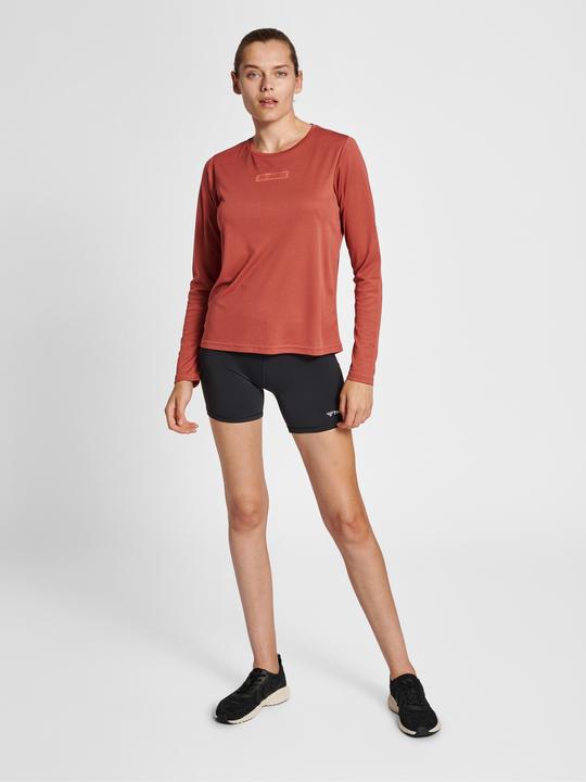 Actual product image hummel Te Tola T-Shirt L/S (S)