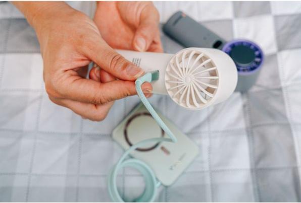 Produktbild Verbatim CoolnGo Handheld Fan White